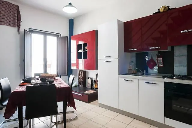Click Center Apartment カターニア イタリア